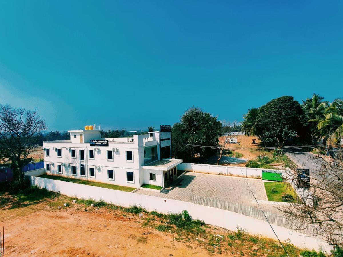 Hotel Airport City Dod Jala Zewnętrze zdjęcie